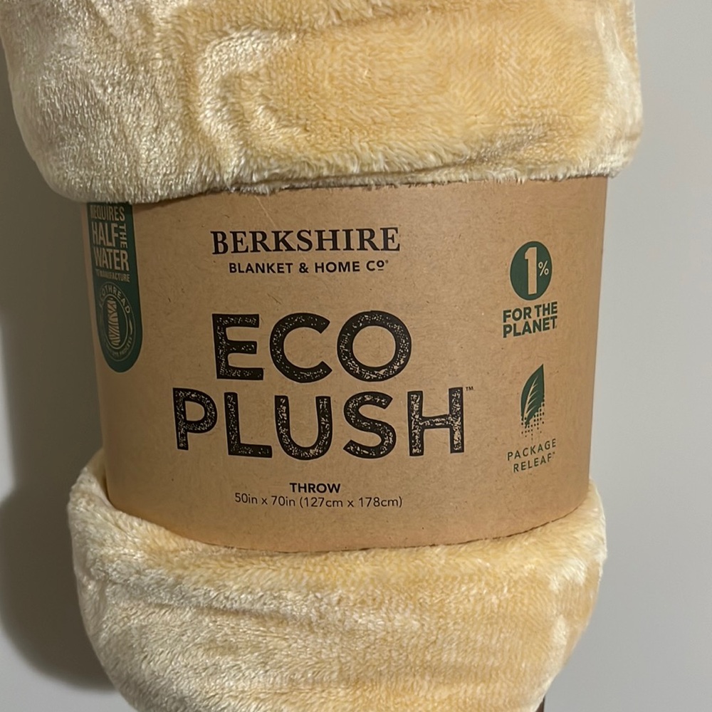 Berkshire ECO Plush Throw